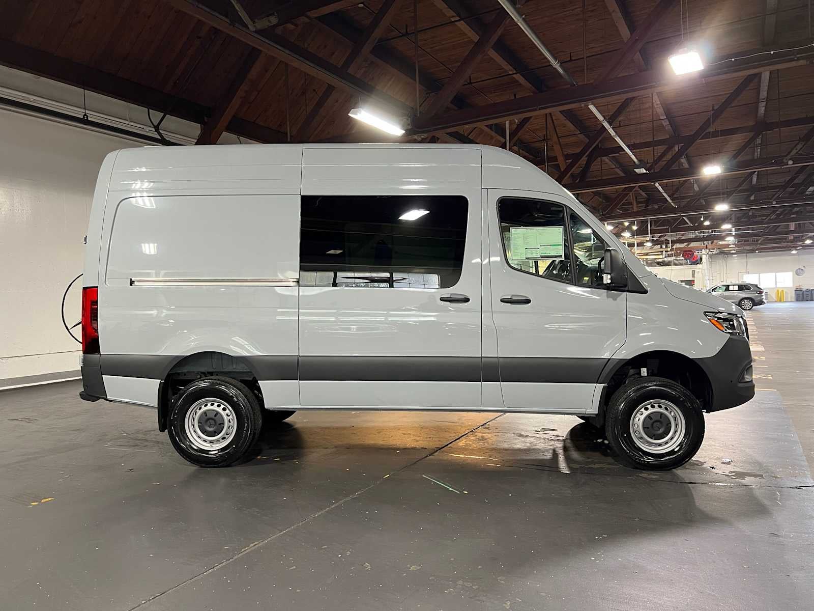 2026 Mercedes-Benz Sprinter 2500 Standard Roof I4 Diesel HO 144" AWD