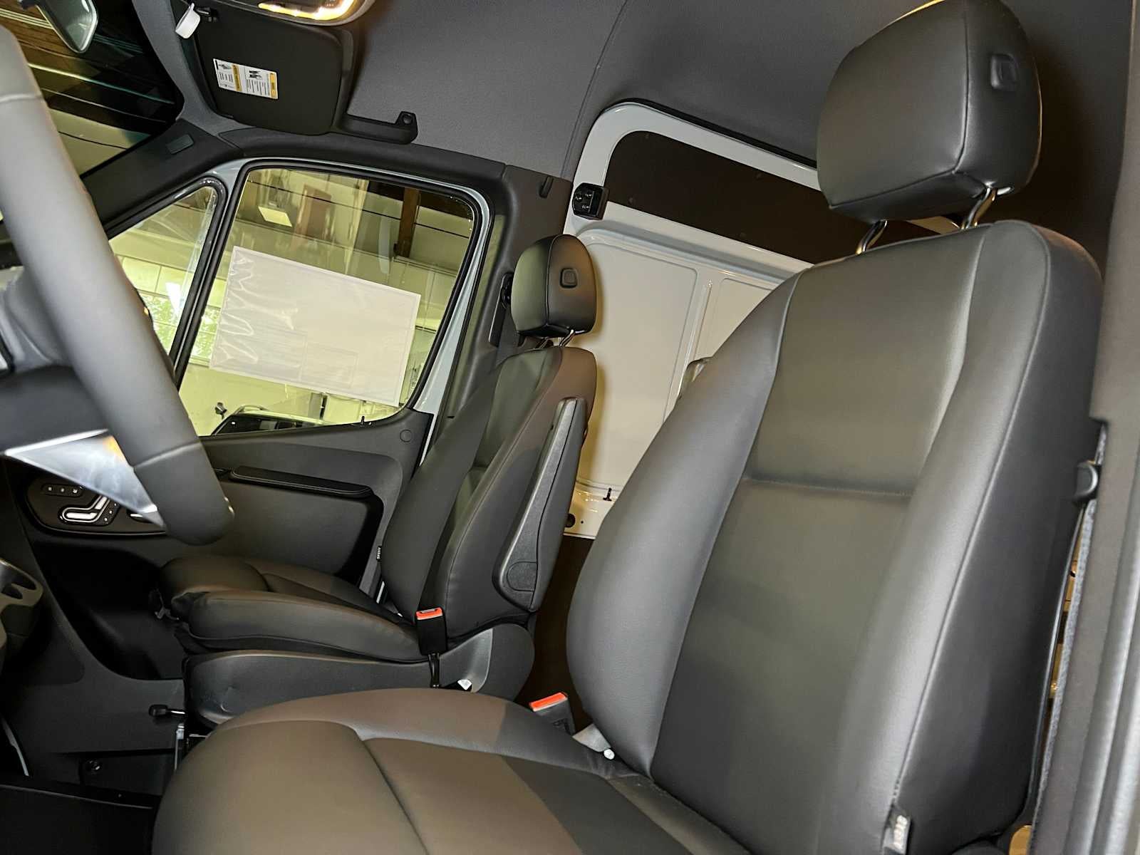 2026 Mercedes-Benz Sprinter 2500 Standard Roof I4 Diesel HO 144" AWD