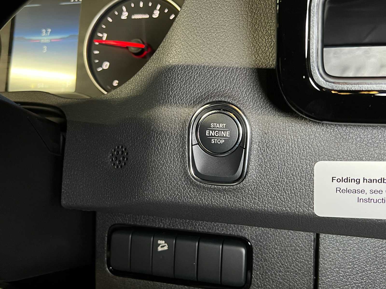 2026 Mercedes-Benz Sprinter 2500 Standard Roof I4 Diesel HO 144" AWD