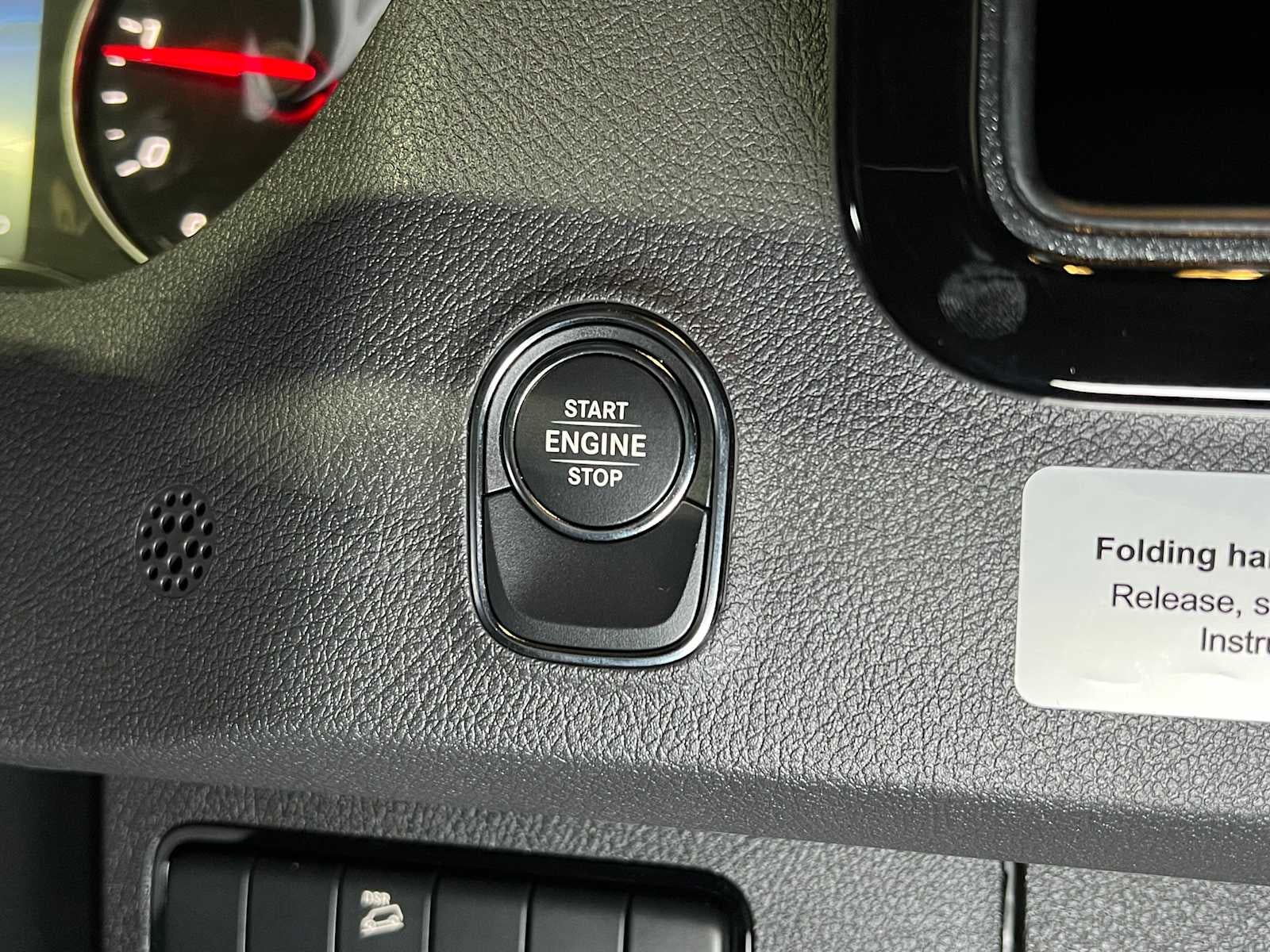 2026 Mercedes-Benz Sprinter 2500 Standard Roof I4 Diesel HO 144" AWD