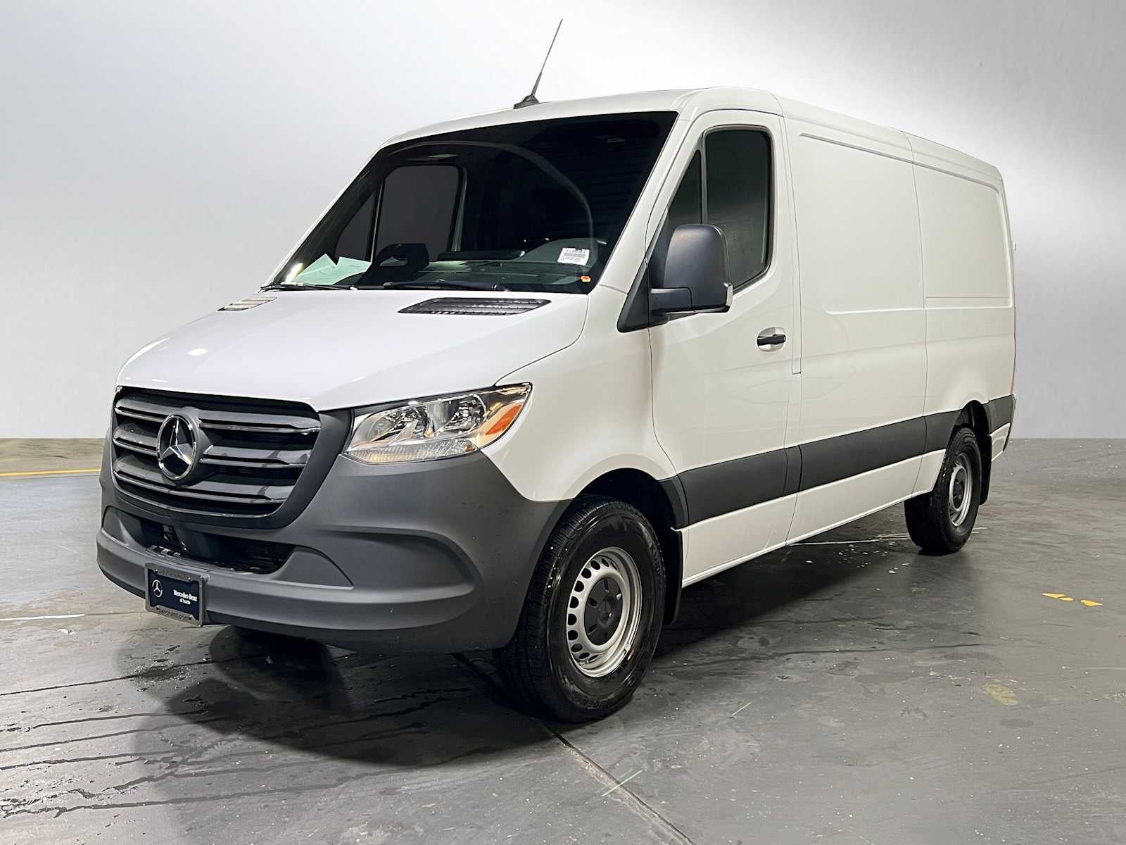 2025 Mercedes-Benz Sprinter 2500 Standard Roof I4 Diesel 144" RWD