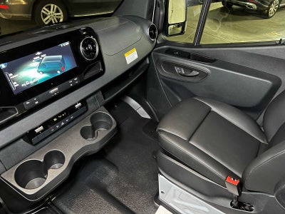 2025 Mercedes-Benz Sprinter 2500 Standard Roof I4 Diesel 144" RWD