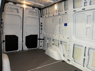 2025 Mercedes-Benz Sprinter 2500 Standard Roof I4 Diesel 144" RWD