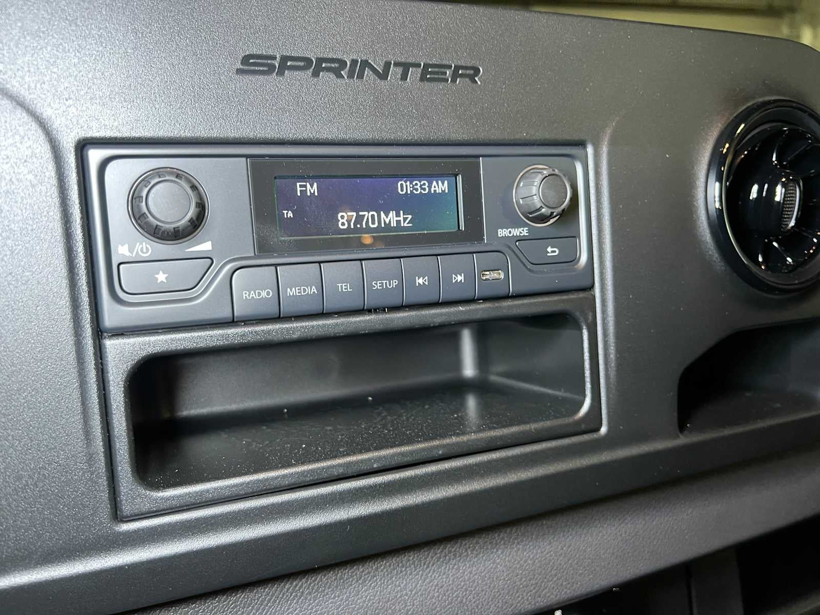 2025 Mercedes-Benz Sprinter 2500 Standard Roof I4 Diesel 144" RWD