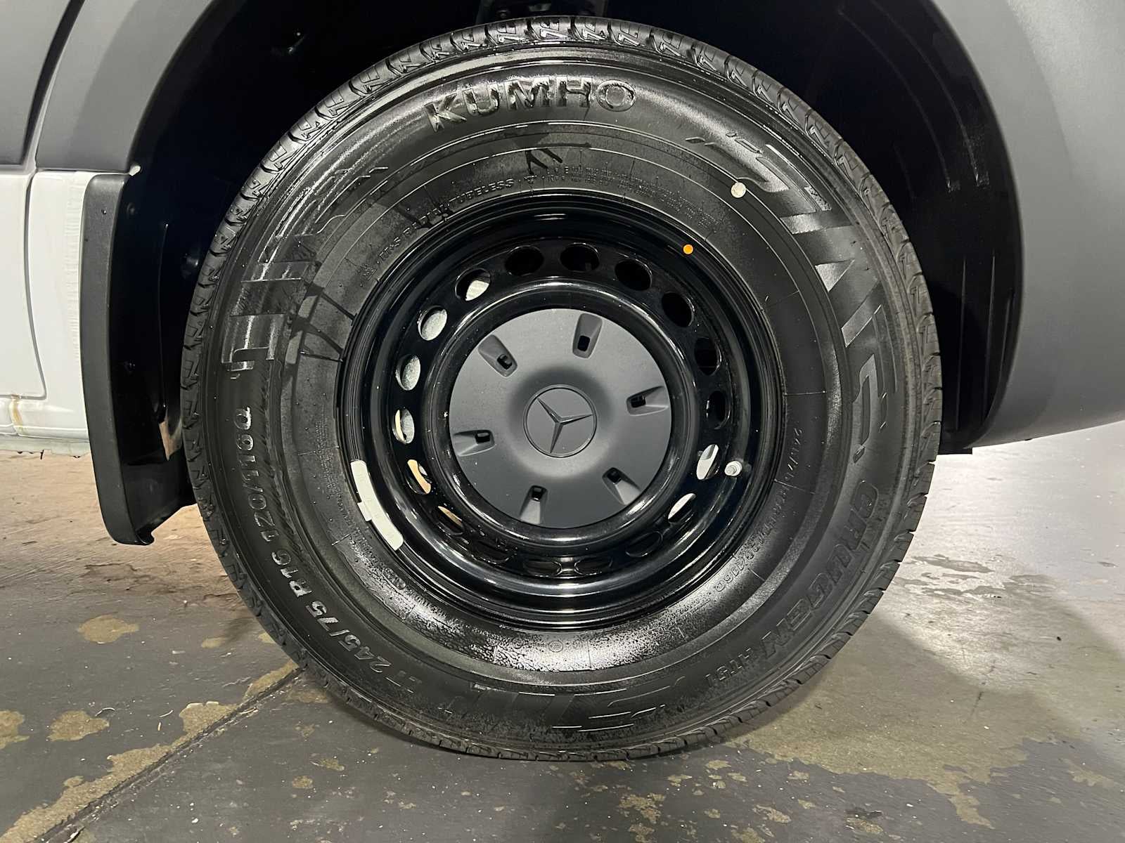 2025 Mercedes-Benz Sprinter 2500 Standard Roof I4 Diesel 144" RWD