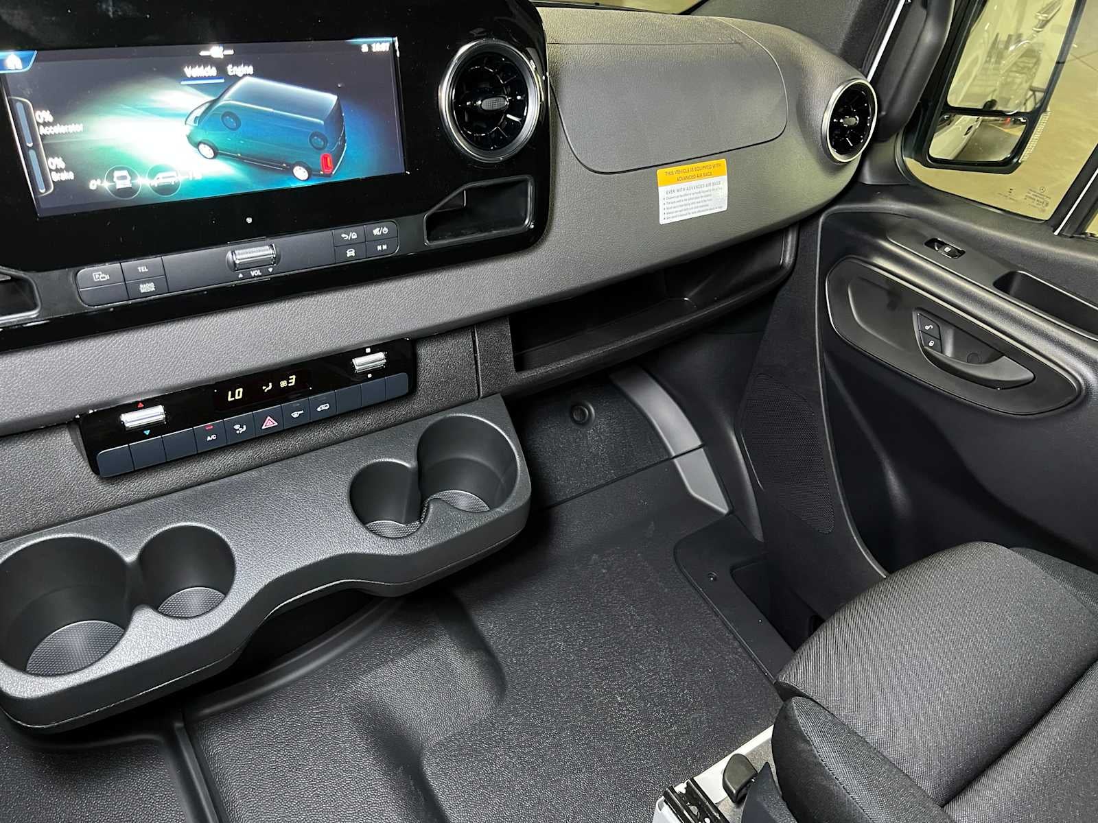 2025 Mercedes-Benz Sprinter 2500 Standard Roof I4 Diesel 144" RWD