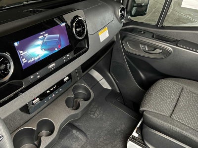 2026 Mercedes-Benz Sprinter 2500 Standard Roof I4 Diesel 144" RWD