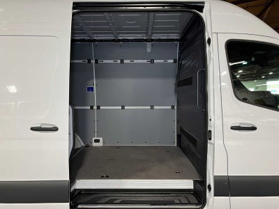 2025 Mercedes-Benz Sprinter 2500 Standard Roof I4 Diesel 144" RWD