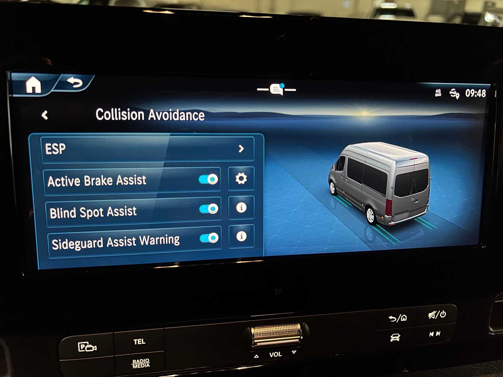 2025 Mercedes-Benz Sprinter 2500 Standard Roof I4 Diesel 144" RWD