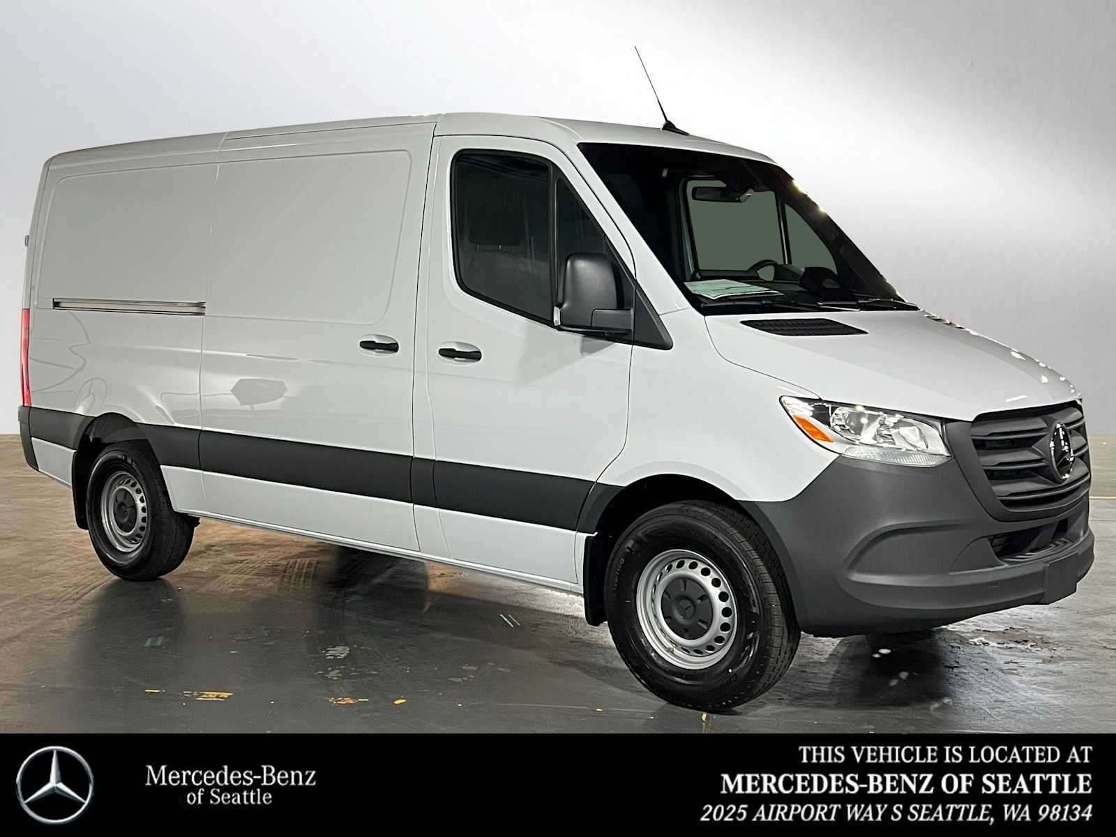 2025 Mercedes-Benz Sprinter 2500 Standard Roof I4 Diesel 144" RWD