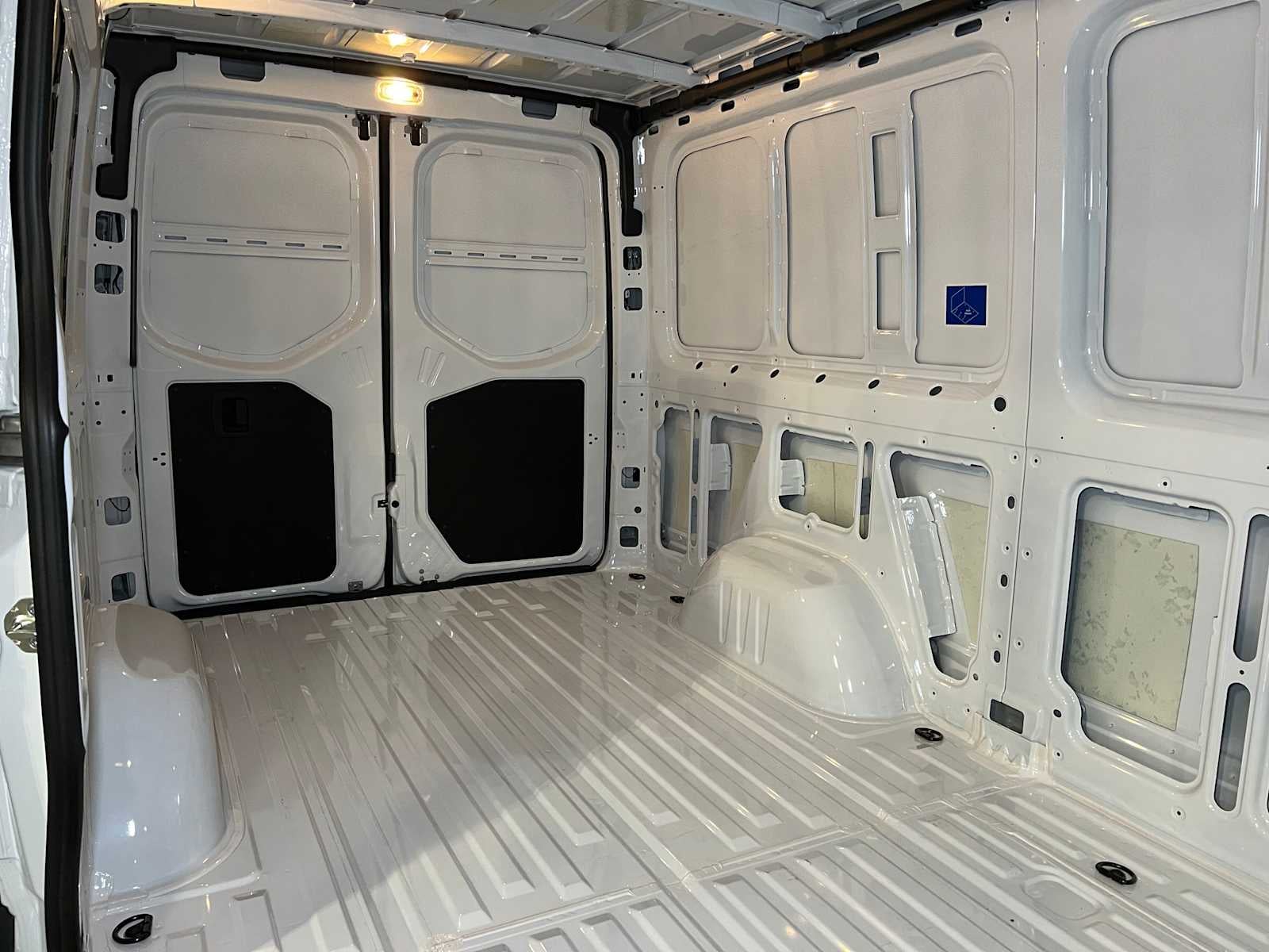 2025 Mercedes-Benz Sprinter 2500 Standard Roof I4 Diesel 144" RWD