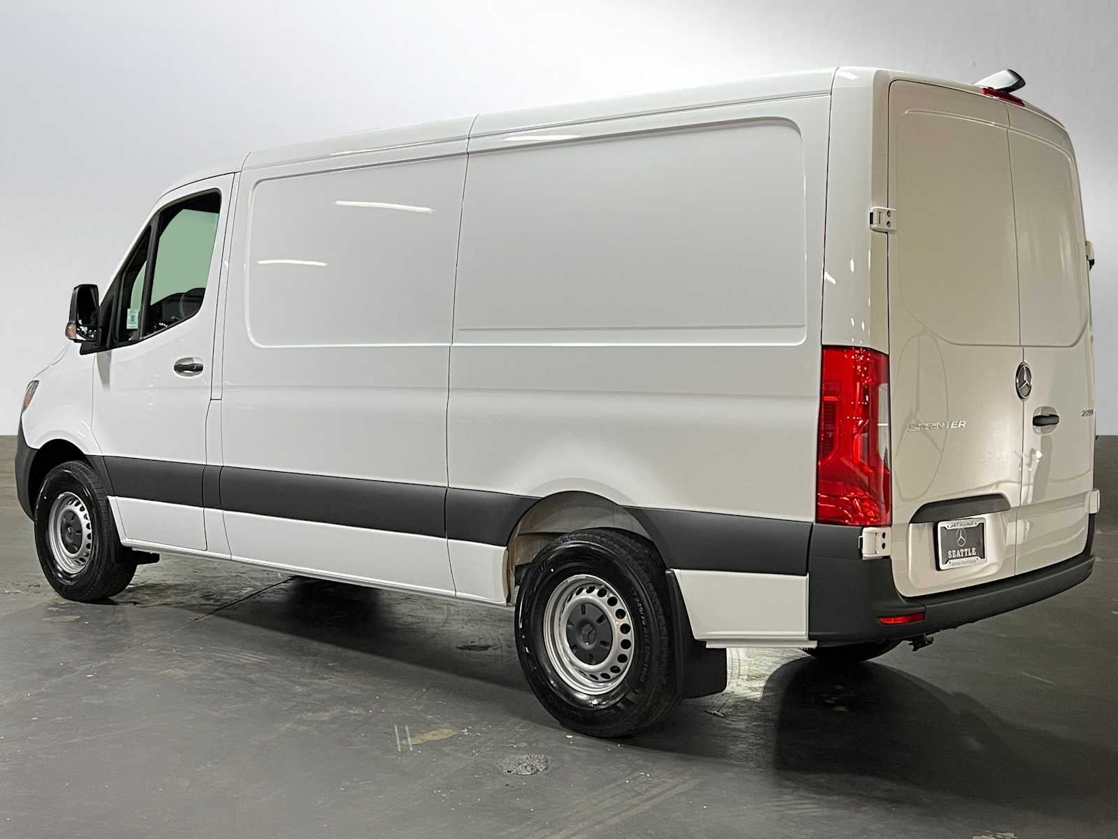 2025 Mercedes-Benz Sprinter 2500 Standard Roof I4 Diesel 144" RWD