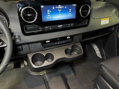 2025 Mercedes-Benz Sprinter 2500 Standard Roof I4 Diesel 144" RWD