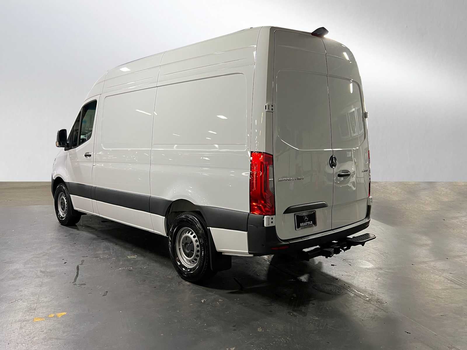 2025 Mercedes-Benz Sprinter 2500 Standard Roof I4 Diesel 144" RWD