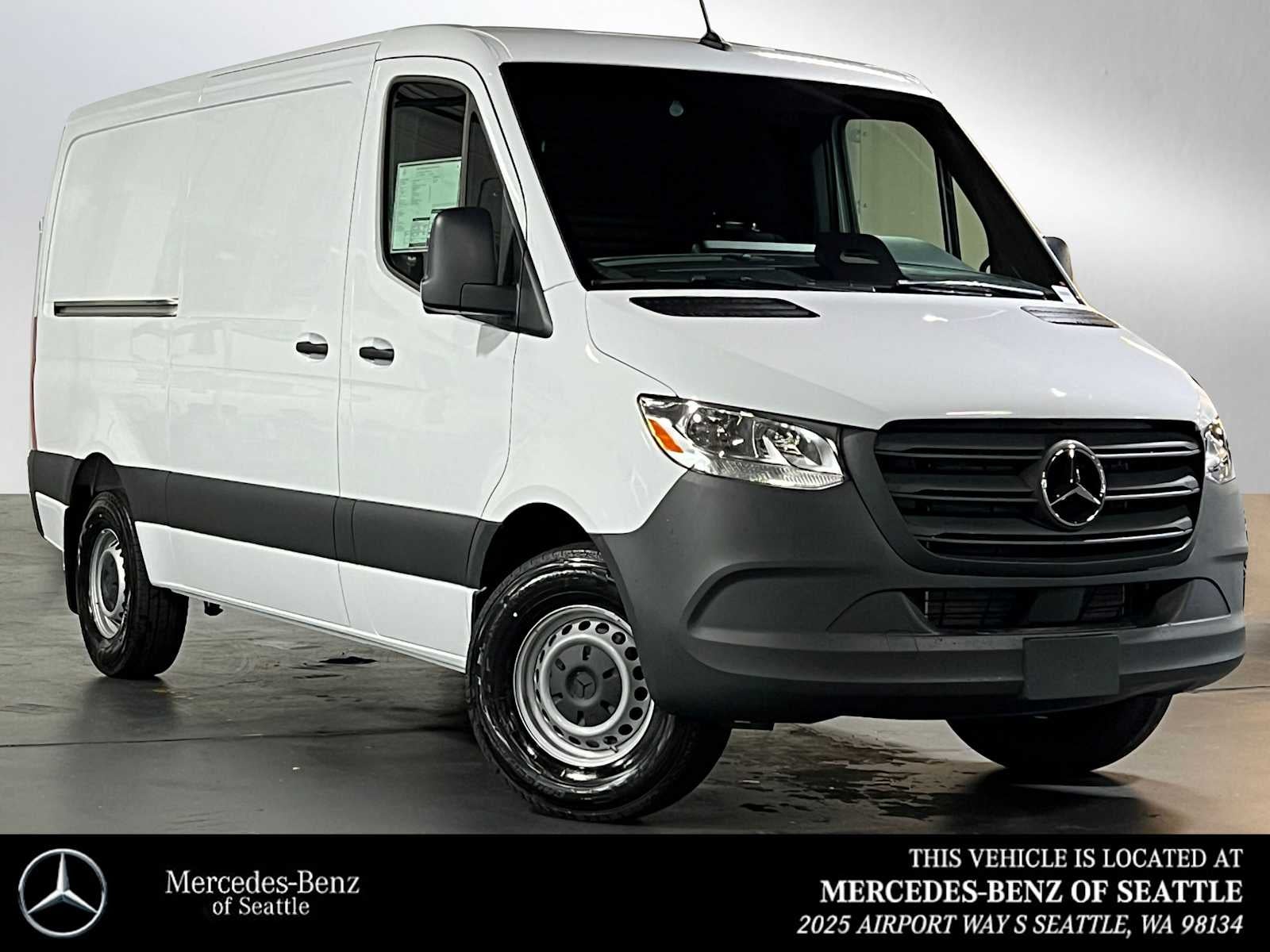 2025 Mercedes-Benz Sprinter 2500 Standard Roof I4 Diesel 144" RWD