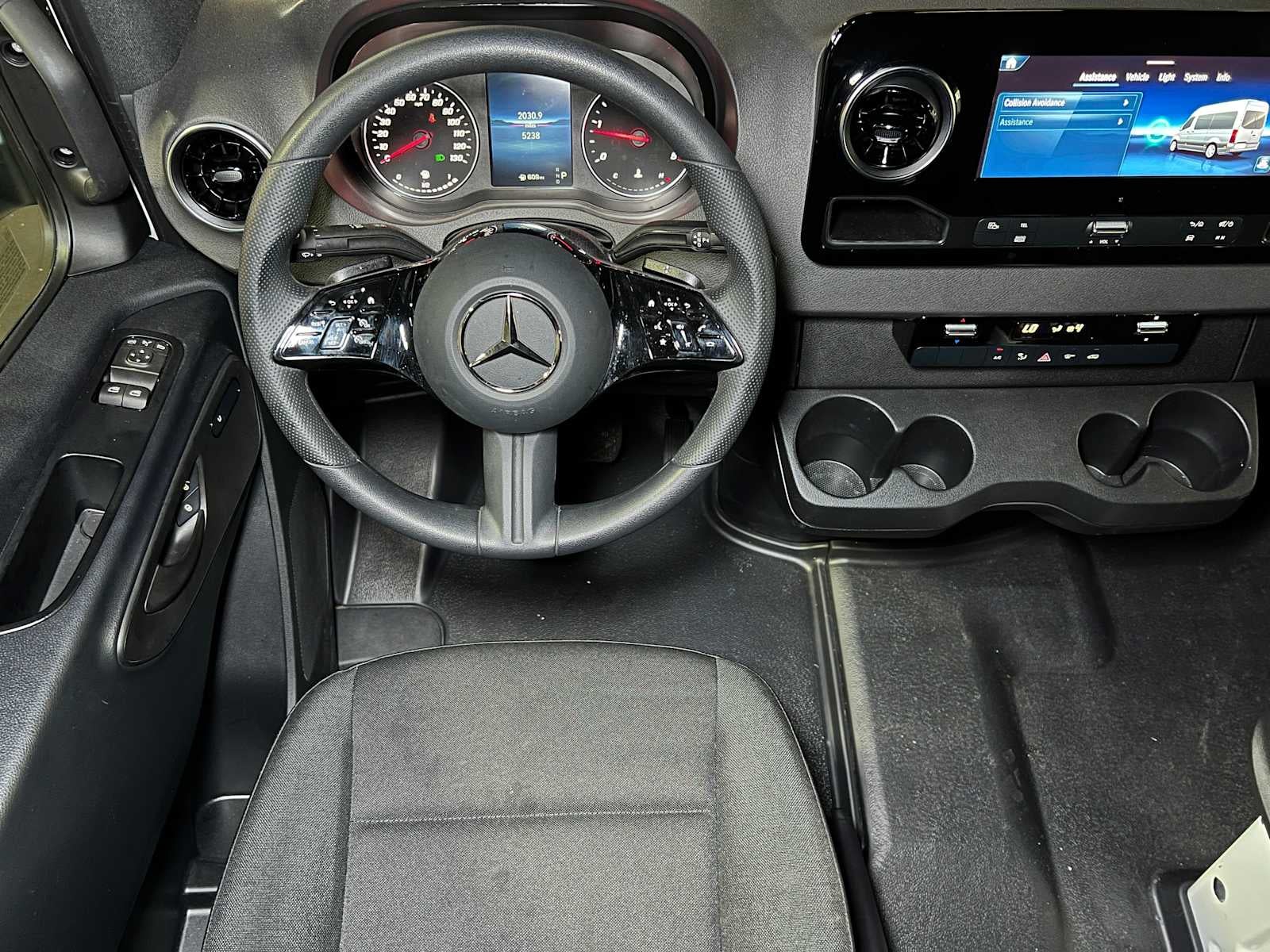 2025 Mercedes-Benz Sprinter 2500 Standard Roof I4 Diesel 144" RWD