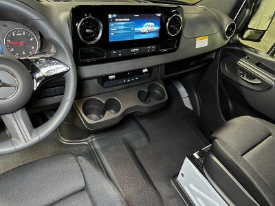 2025 Mercedes-Benz Sprinter 2500 Standard Roof I4 Diesel 144" RWD