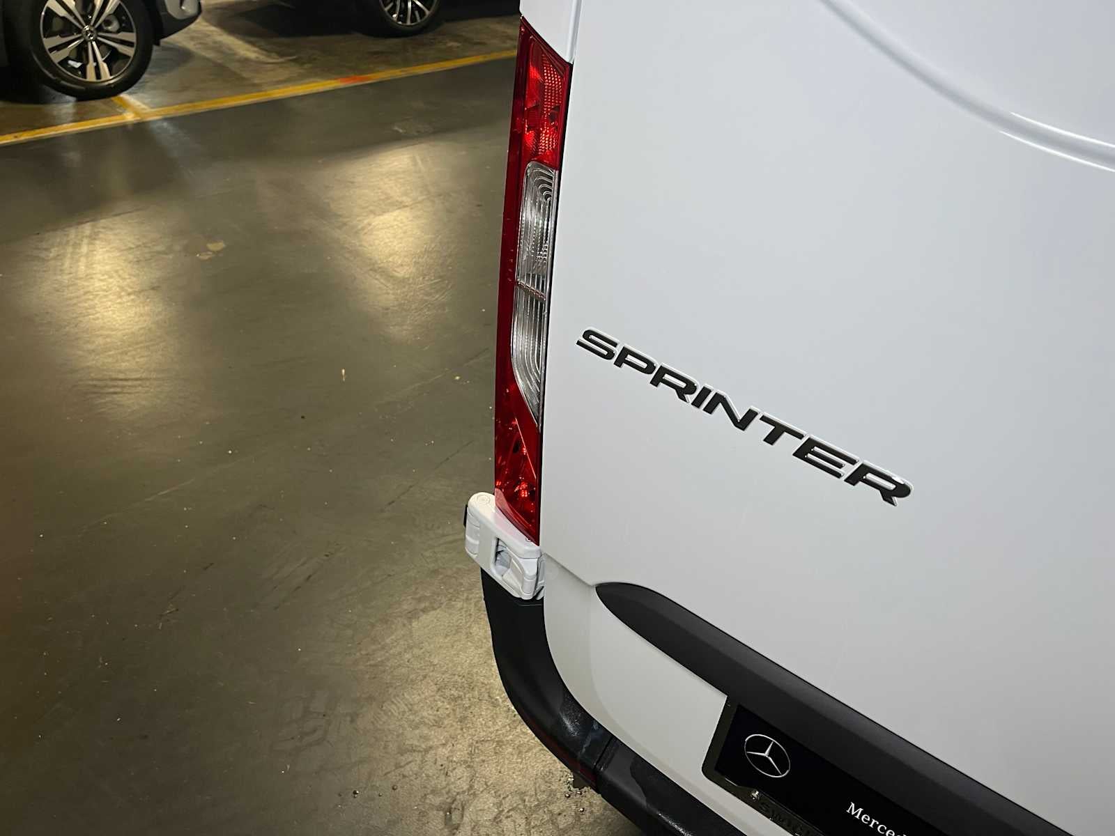 2025 Mercedes-Benz Sprinter 2500 Standard Roof I4 Diesel 144" RWD