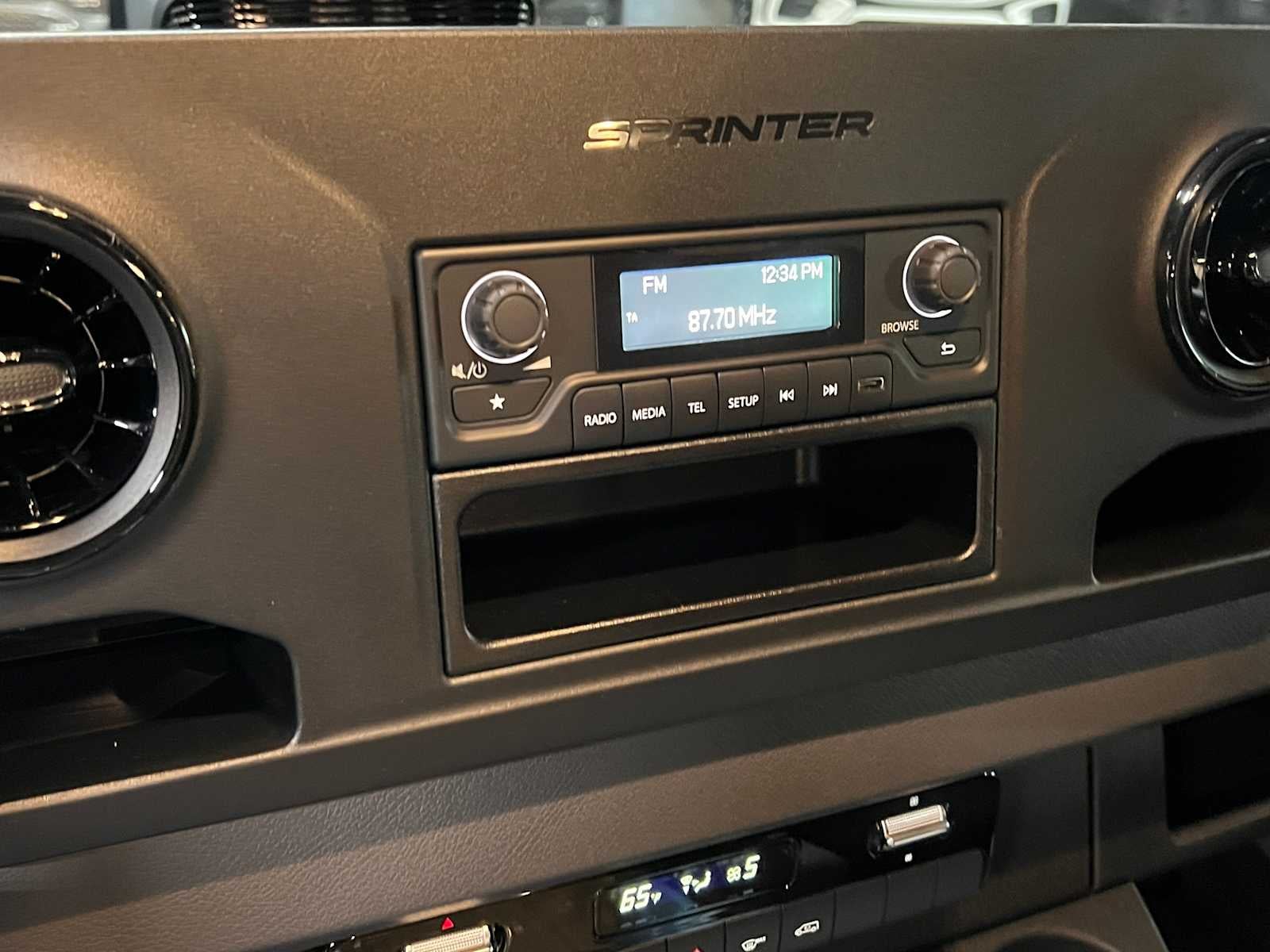 2025 Mercedes-Benz Sprinter 2500 Standard Roof I4 Diesel 144" RWD