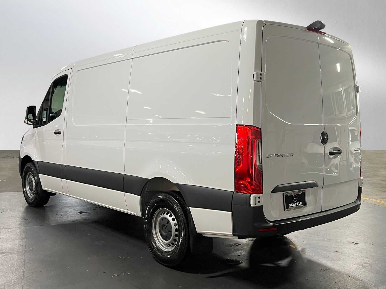 2025 Mercedes-Benz Sprinter 2500 Standard Roof I4 Diesel 144" RWD