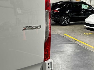 2025 Mercedes-Benz Sprinter 2500 Standard Roof I4 Diesel 144" RWD