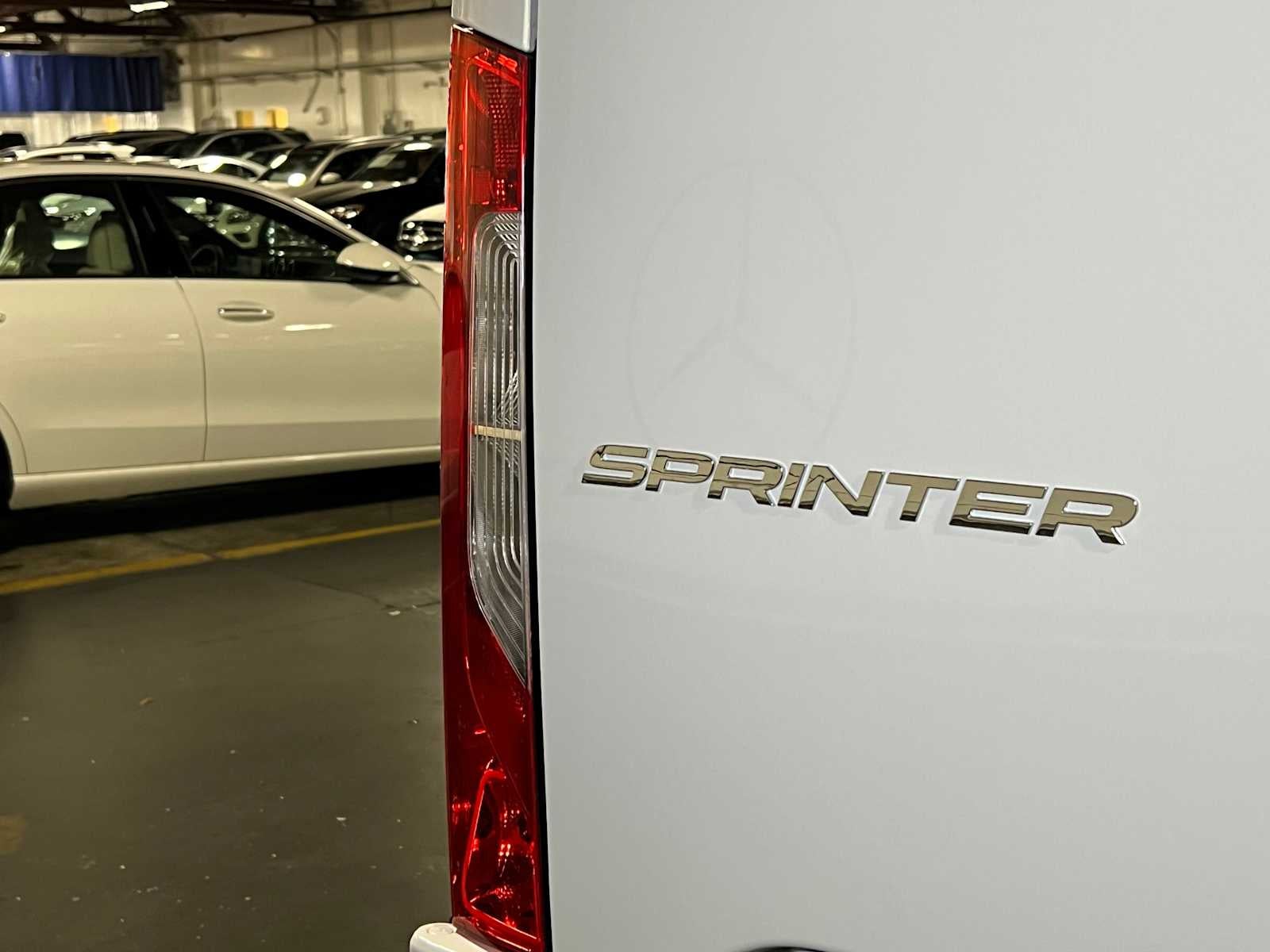 2025 Mercedes-Benz Sprinter 2500 Standard Roof I4 Diesel 144" RWD