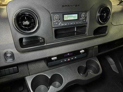 2025 Mercedes-Benz Sprinter 2500 Standard Roof I4 Diesel 144" RWD