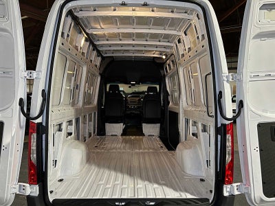 2025 Mercedes-Benz Sprinter 2500 Standard Roof I4 Diesel 144" RWD