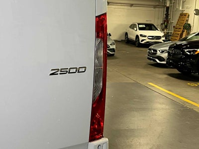 2025 Mercedes-Benz Sprinter 2500 Standard Roof I4 Diesel 144" RWD