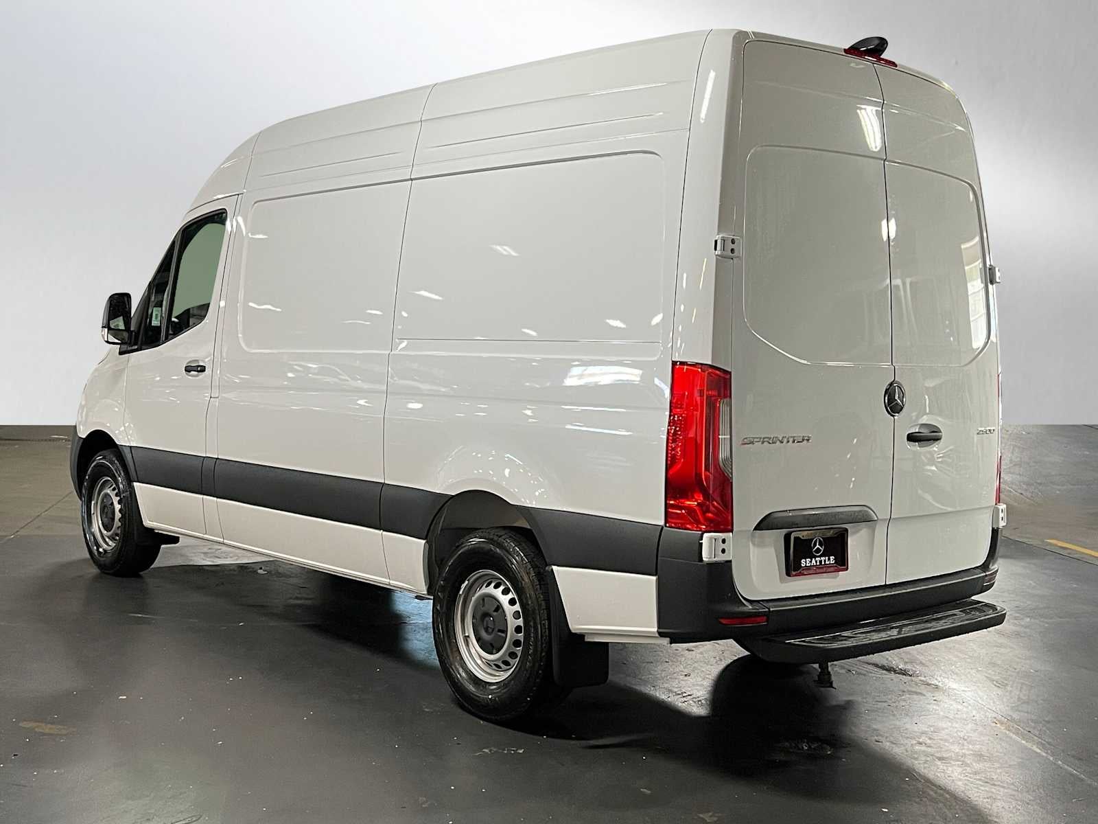 2025 Mercedes-Benz Sprinter 2500 Standard Roof I4 Diesel 144" RWD