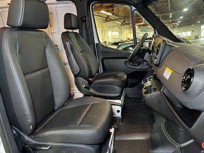2025 Mercedes-Benz Sprinter 2500 Standard Roof I4 Diesel HO 144" RWD