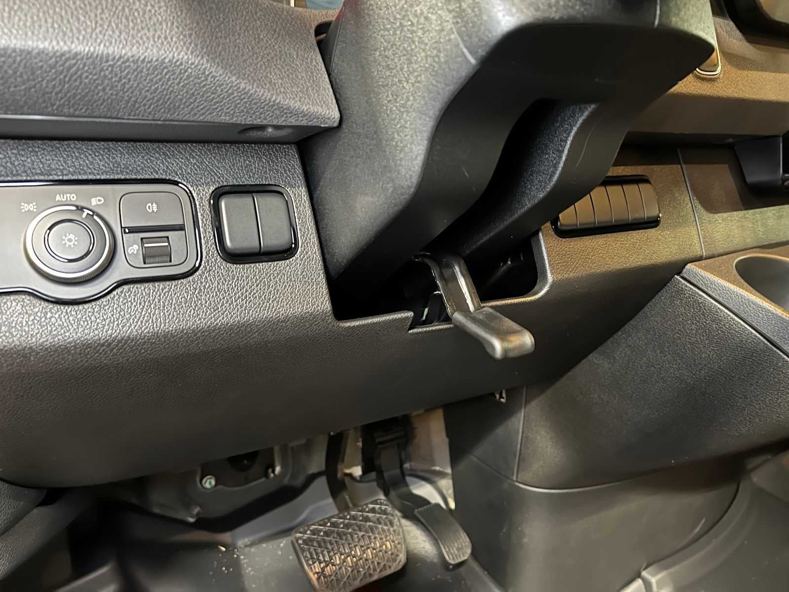 2025 Mercedes-Benz Sprinter 2500 Standard Roof I4 Diesel HO 144" RWD