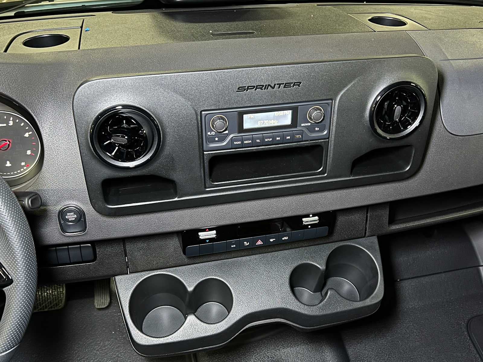 2025 Mercedes-Benz Sprinter 2500 Standard Roof I4 Diesel HO 144" RWD