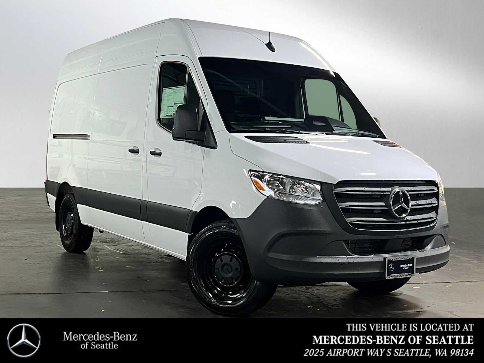 2026 Mercedes-Benz Sprinter 2500 Standard Roof I4 Diesel HO 144" RWD