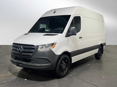 2026 Mercedes-Benz Sprinter 2500 Standard Roof I4 Diesel HO 144" RWD
