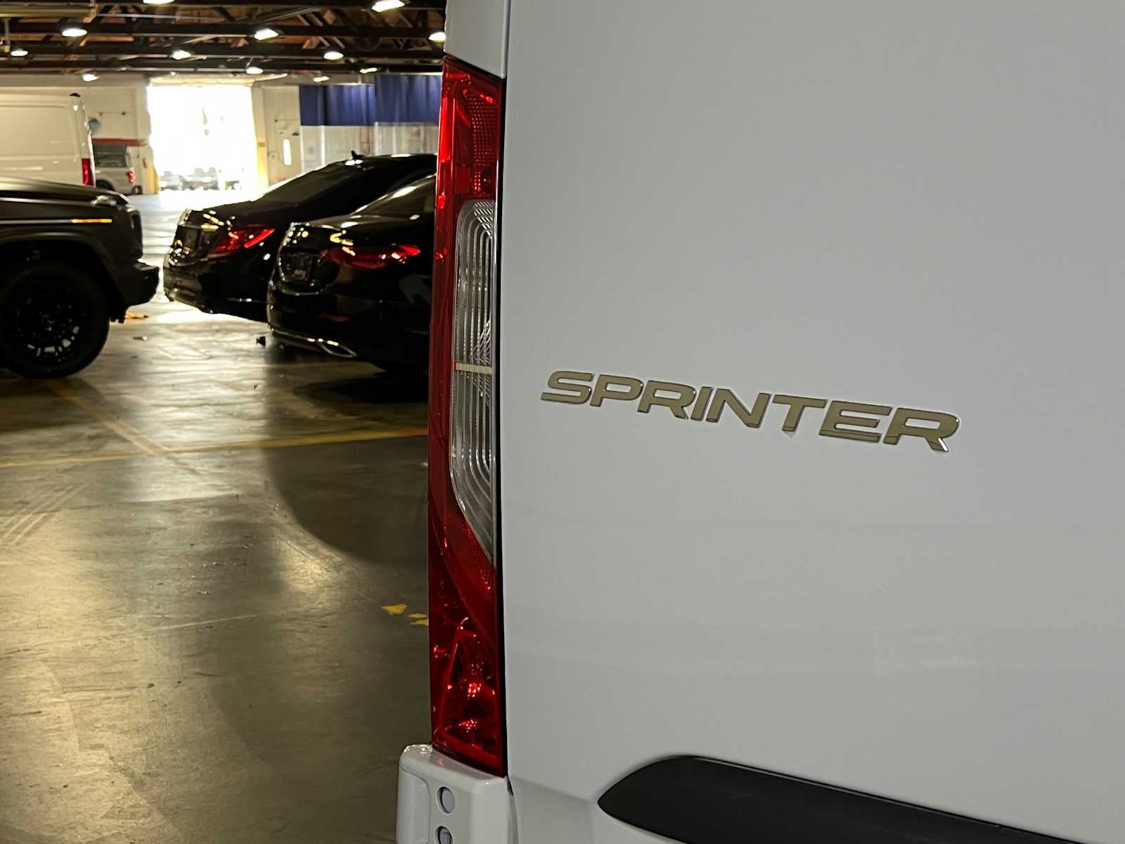 2025 Mercedes-Benz Sprinter 2500 Standard Roof I4 Diesel HO 144" RWD