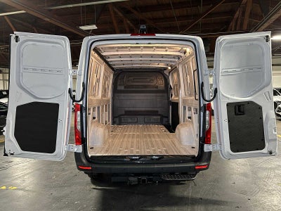 2025 Mercedes-Benz Sprinter 2500 Standard Roof I4 Diesel HO 144" RWD