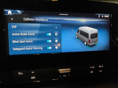 2025 Mercedes-Benz Sprinter 2500 Standard Roof I4 Diesel HO 144" AWD
