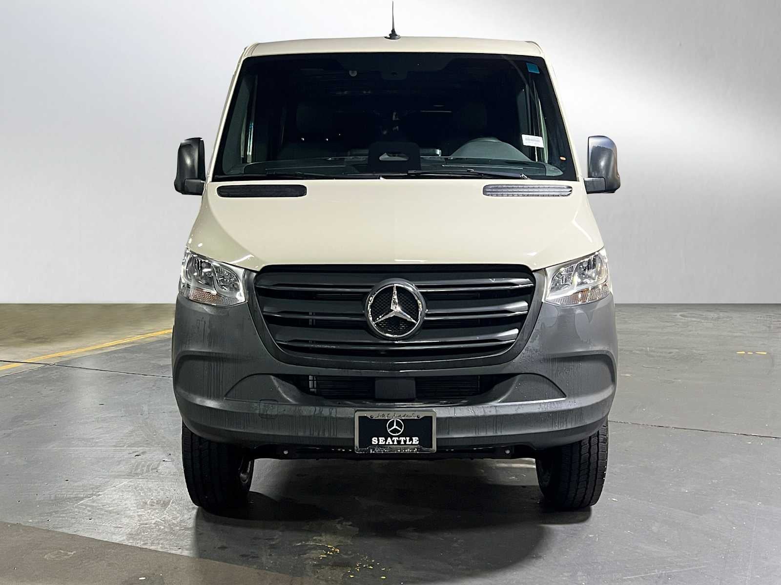 2025 Mercedes-Benz Sprinter 2500 Standard Roof I4 Diesel HO 144" AWD