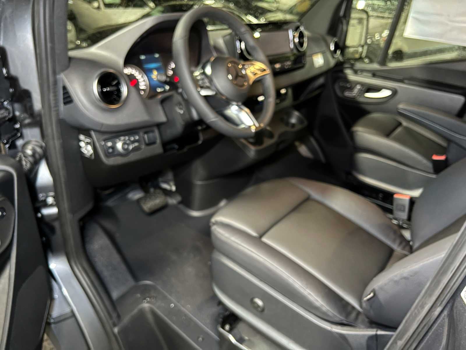 2026 Mercedes-Benz Sprinter 2500 Standard Roof I4 Diesel HO 144" AWD