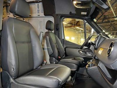 2026 Mercedes-Benz Sprinter 2500 Standard Roof I4 Diesel HO 144" AWD