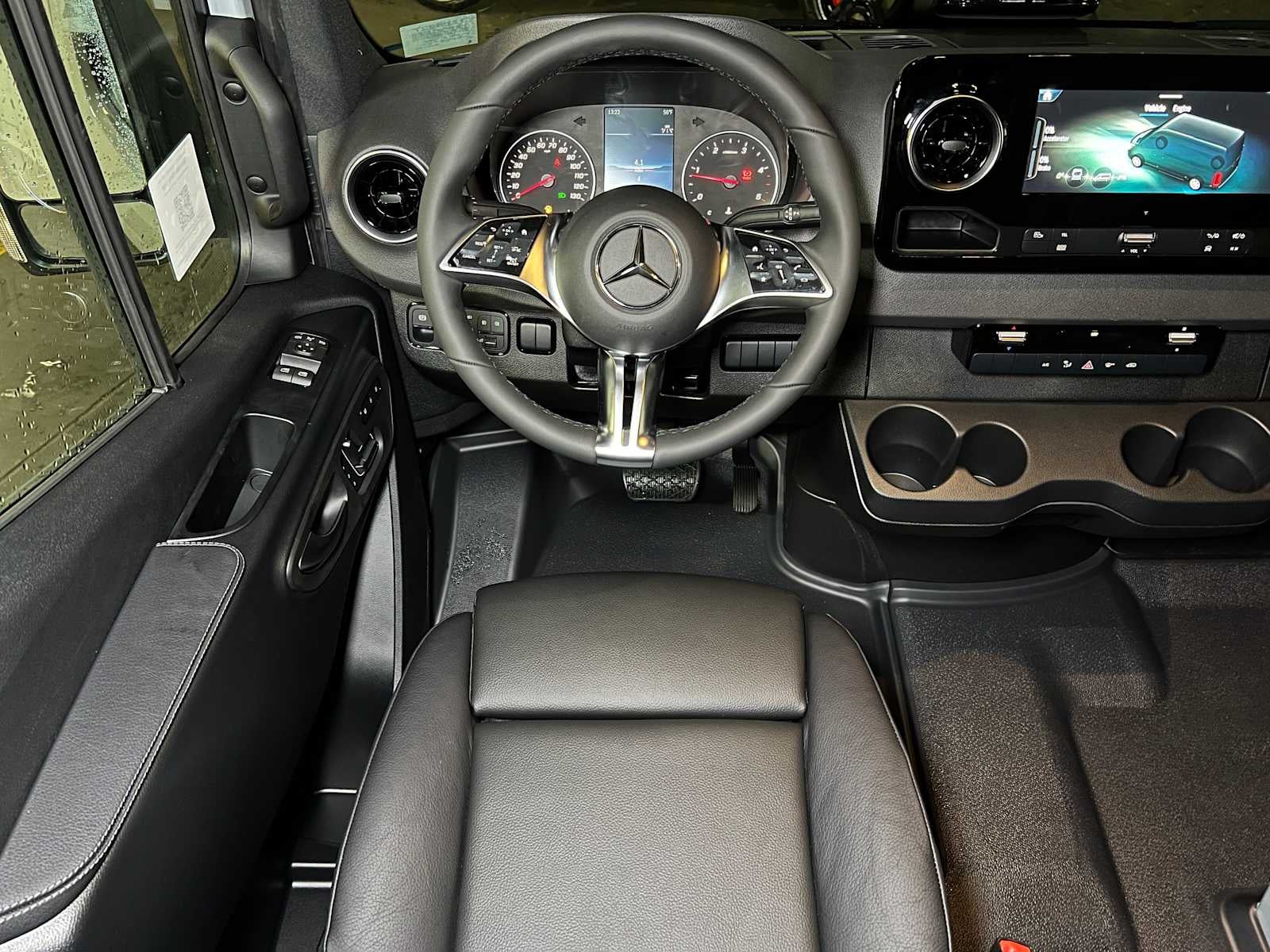 2026 Mercedes-Benz Sprinter 2500 Standard Roof I4 Diesel HO 144" AWD