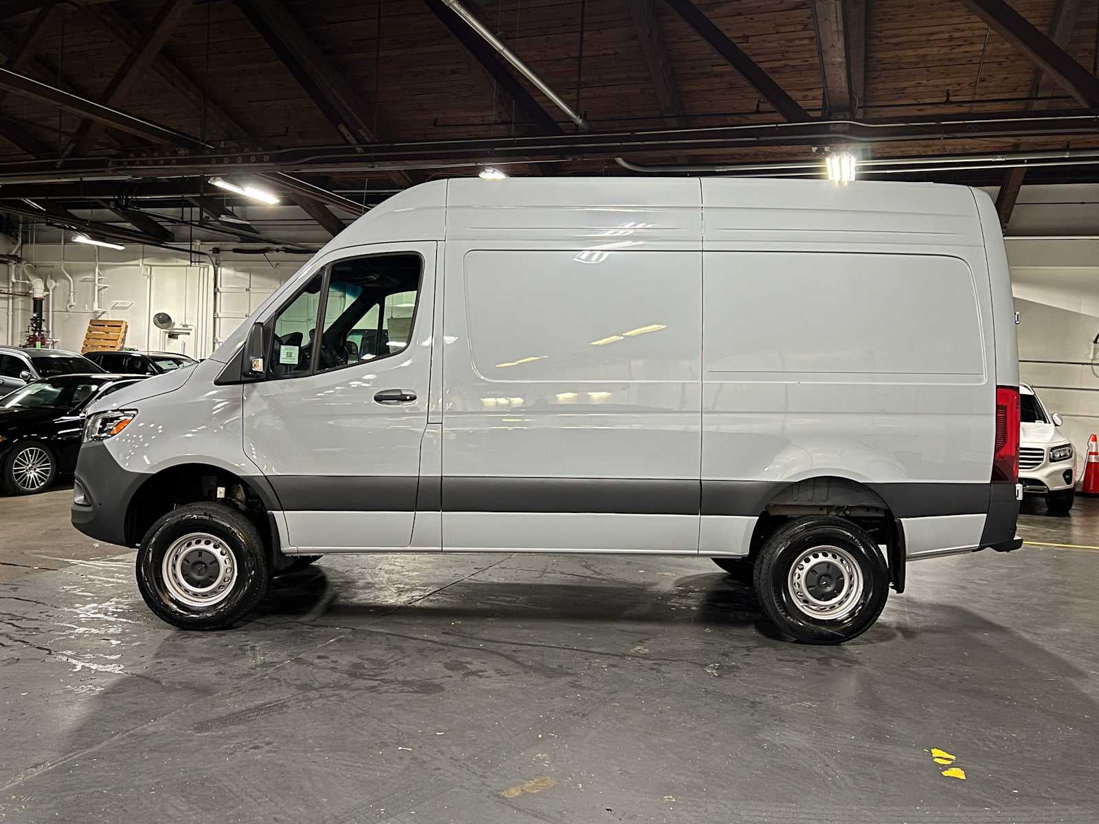 2026 Mercedes-Benz Sprinter 2500 Standard Roof I4 Diesel HO 144" AWD