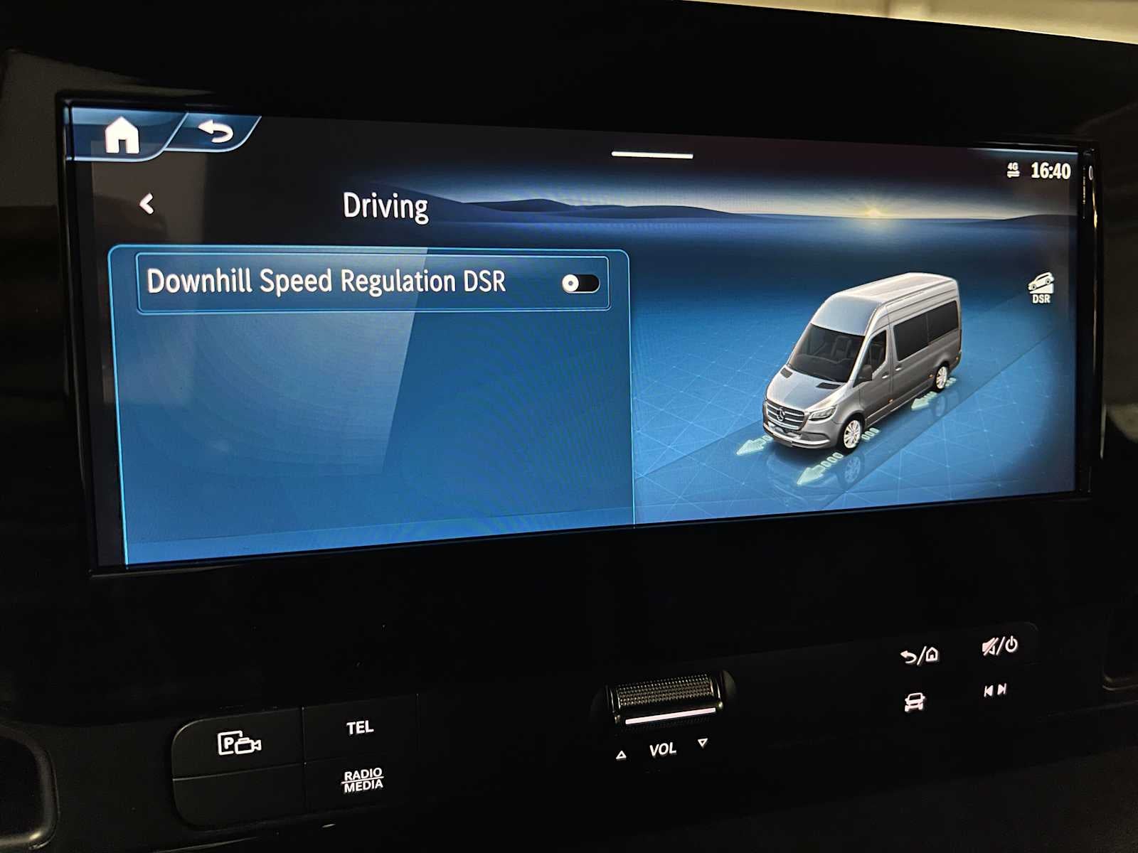 2026 Mercedes-Benz Sprinter 2500 Standard Roof I4 Diesel HO 144" AWD