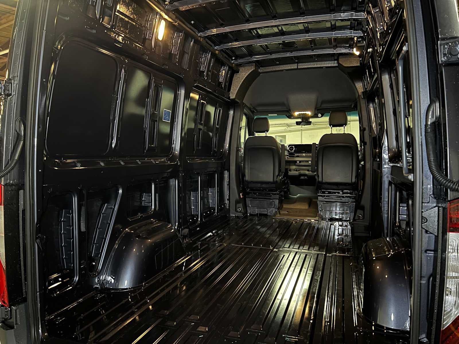 2026 Mercedes-Benz Sprinter 2500 Standard Roof I4 Diesel HO 144" AWD