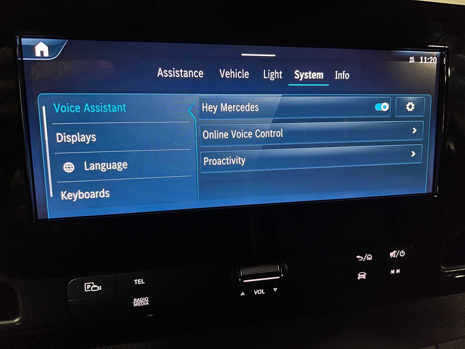 2026 Mercedes-Benz Sprinter 2500 Standard Roof I4 Diesel HO 144" AWD