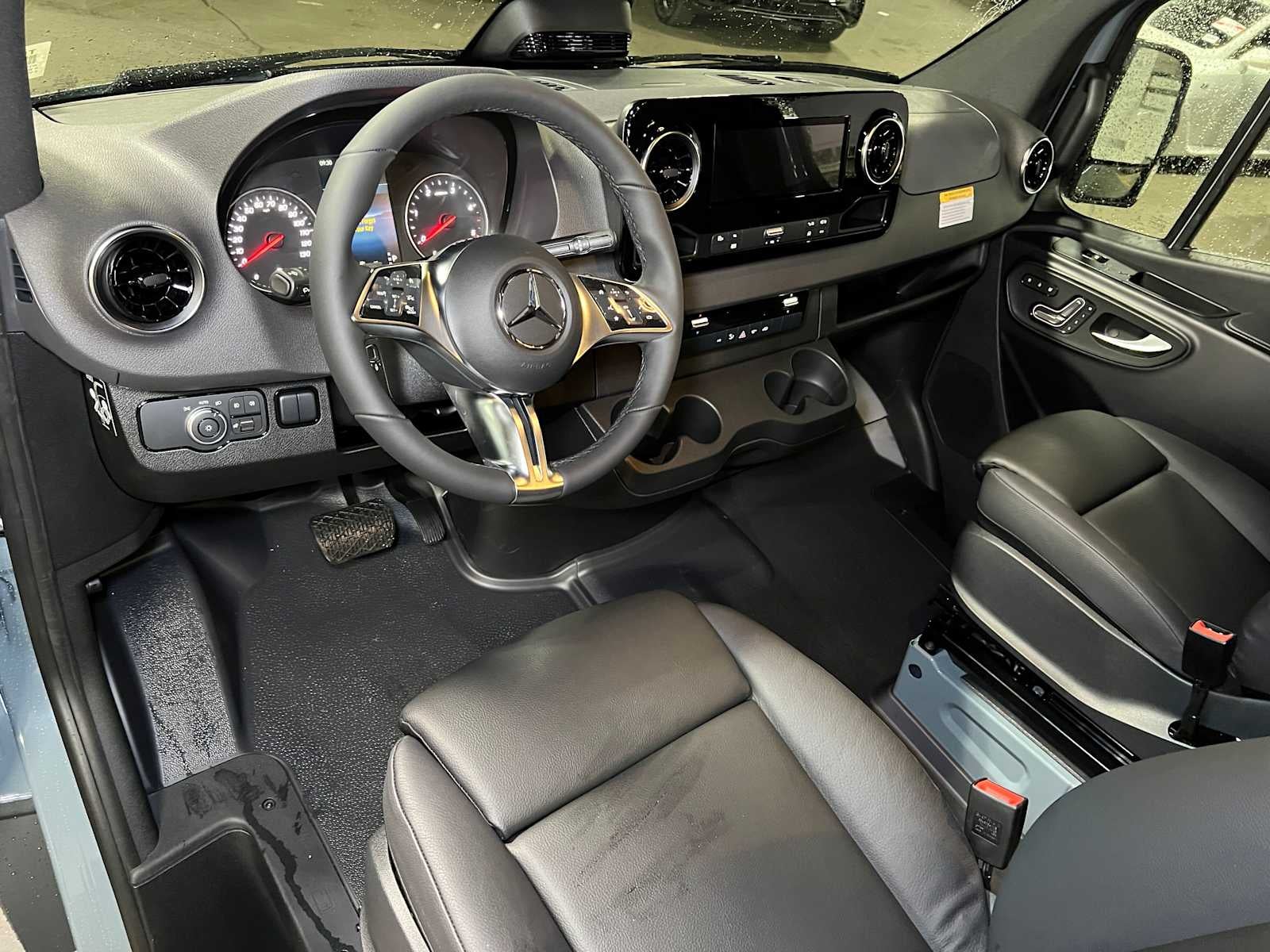 2026 Mercedes-Benz Sprinter 2500 Standard Roof I4 Diesel HO 144" AWD