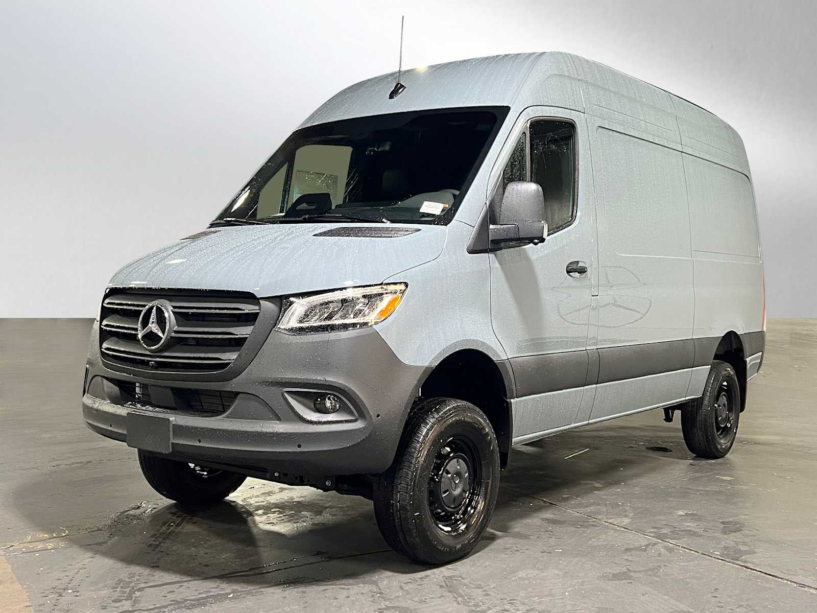 2026 Mercedes-Benz Sprinter 2500 Standard Roof I4 Diesel HO 144" AWD