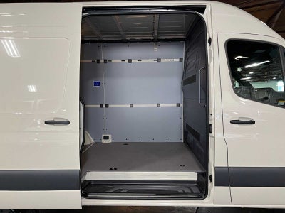 2025 Mercedes-Benz Sprinter 2500 Standard Roof I4 Diesel HO 144" AWD