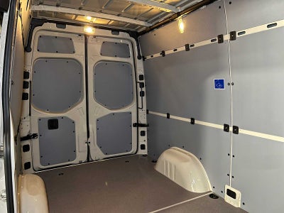 2025 Mercedes-Benz Sprinter 2500 Standard Roof I4 Diesel HO 144" AWD